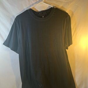 GAIAM Men's Dark Gray Short Sleeve Tee